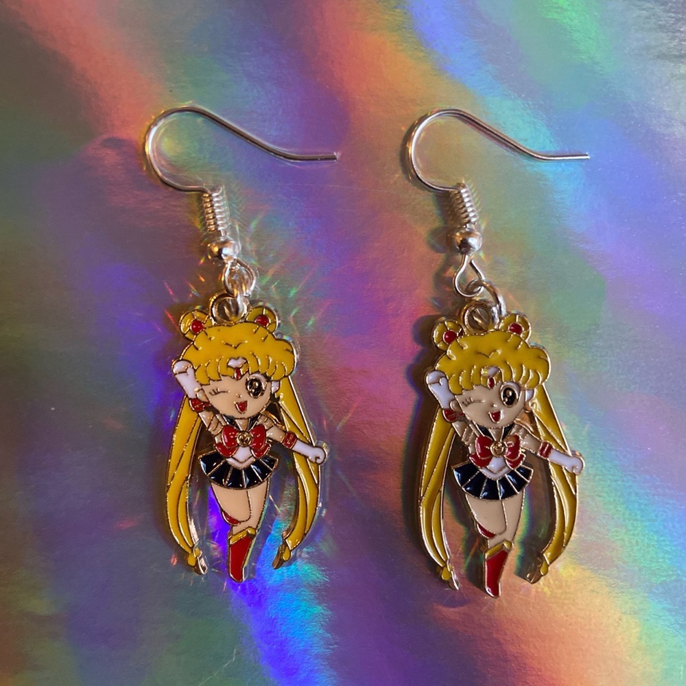 Sailor moon Usagi Tsukino earrings